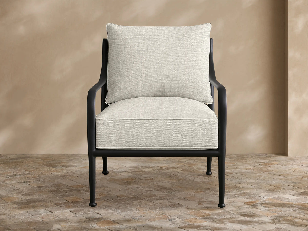 Surrey Outdoor Lounge Chair