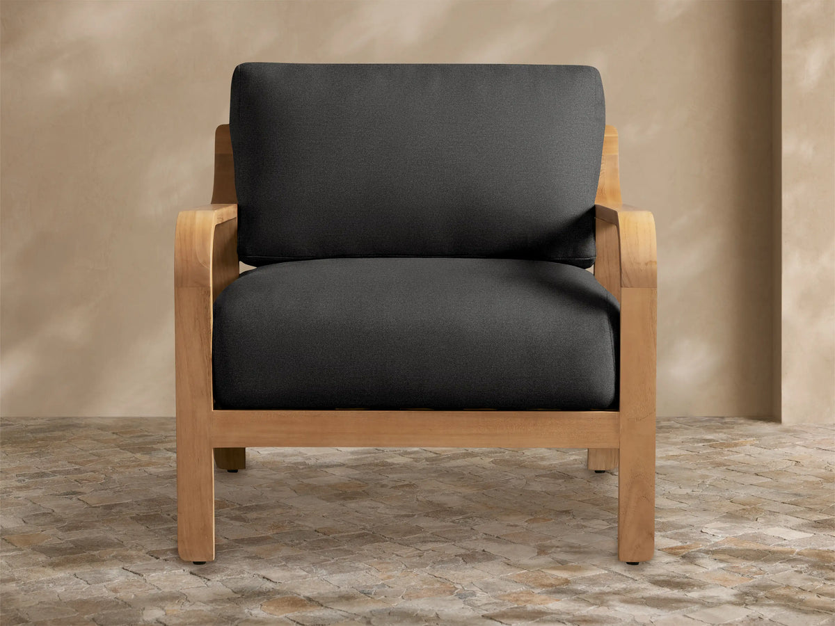 Zoe Outdoor Lounge Chair