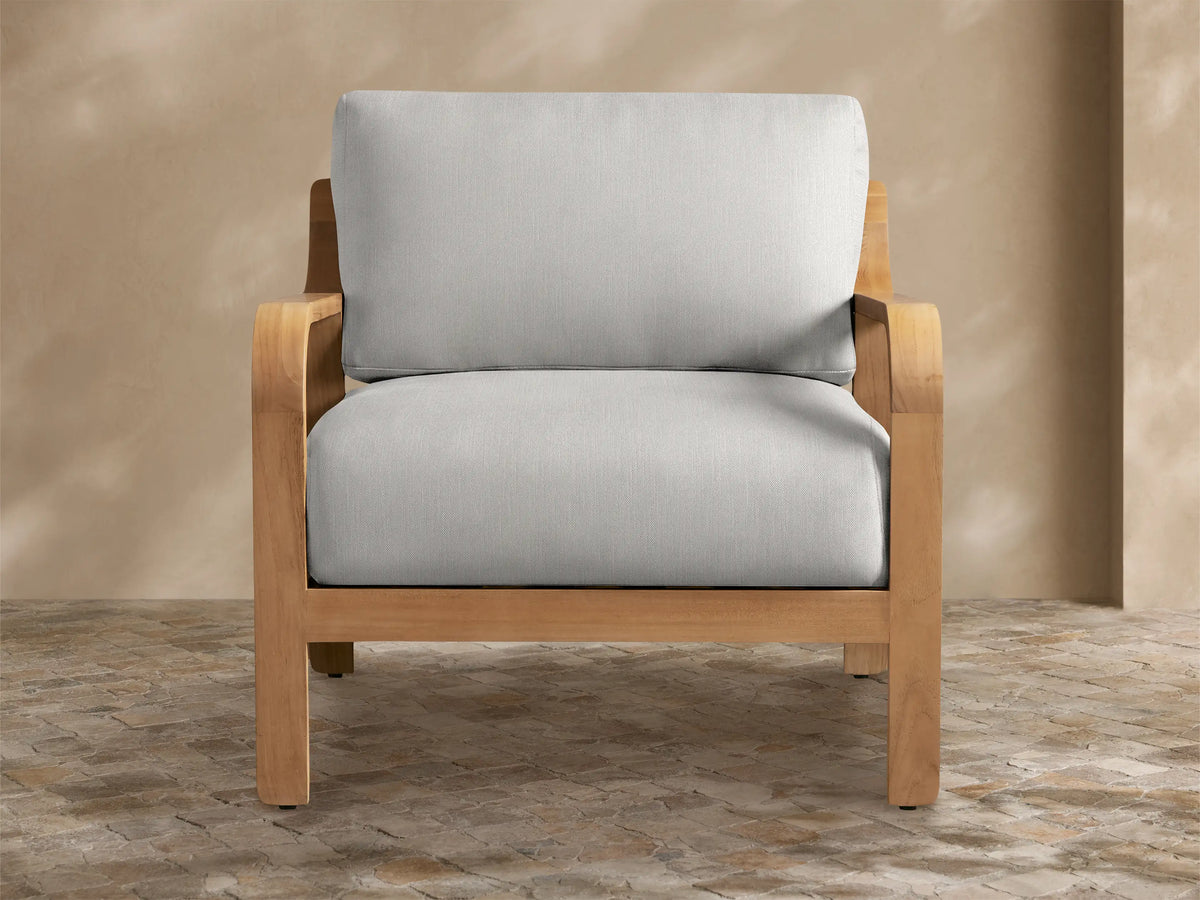 Zoe Outdoor Lounge Chair